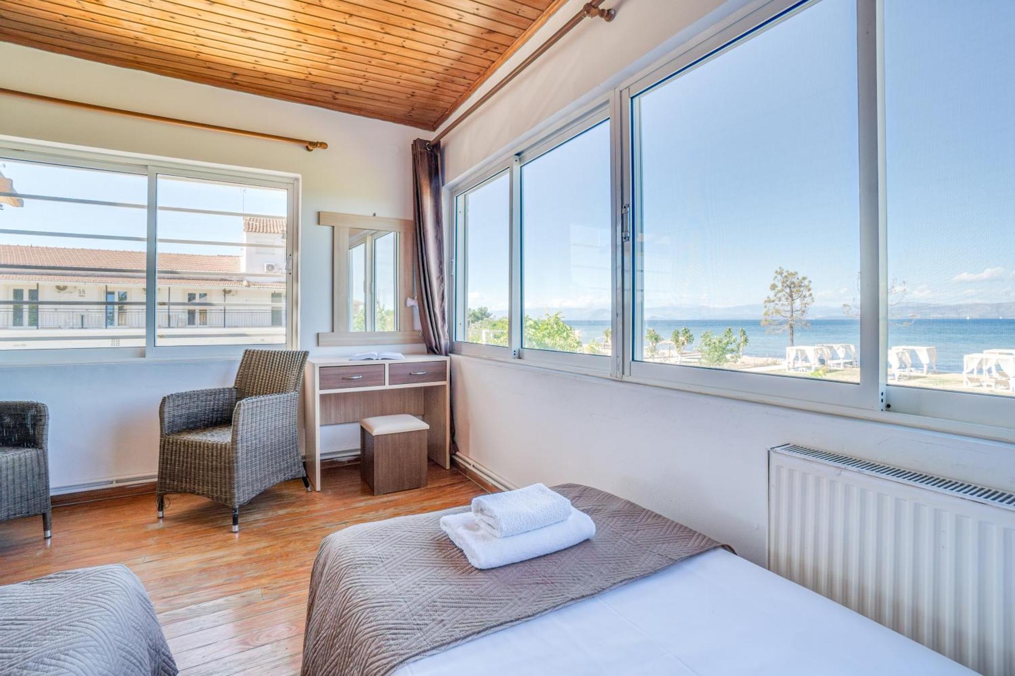Sandy Beach Houses - Sea View Kavos Exterior photo