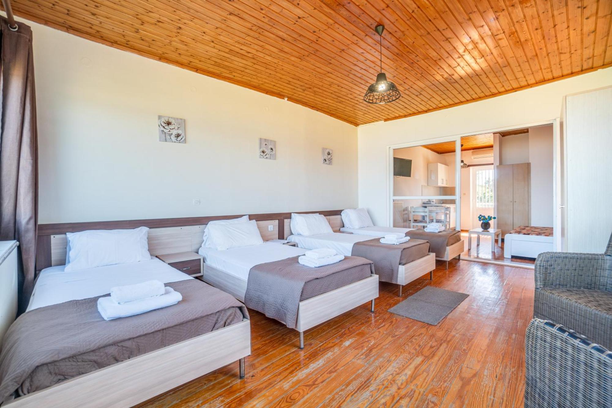 Sandy Beach Houses - Sea View Kavos Room photo